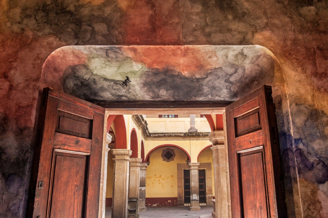 http://www.passport.mirunadragan.com/files/gimgs/th-58_IMG_0992_Inside_Out_W.jpg